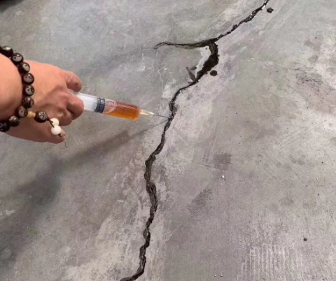 镇原混凝土裂缝修补技术详解​